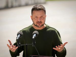 Supporting image for story: US to send new £175m military aid package to Ukraine, officials say