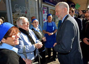 Corbyn chats to volunteers at Living Water cafe in Willenhall