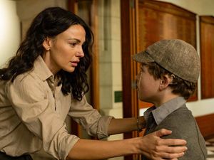 Supporting image for story: Michelle Keegan to return to Ten Pound Poms after Fool Me Once success