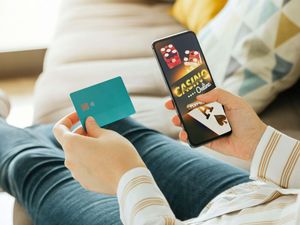 Supporting image for story: Problem gamblers four times more at risk of suicide attempt by age 24 – study