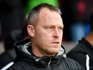 Supporting image for story: Salford vs Walsall off due to frozen pitch 