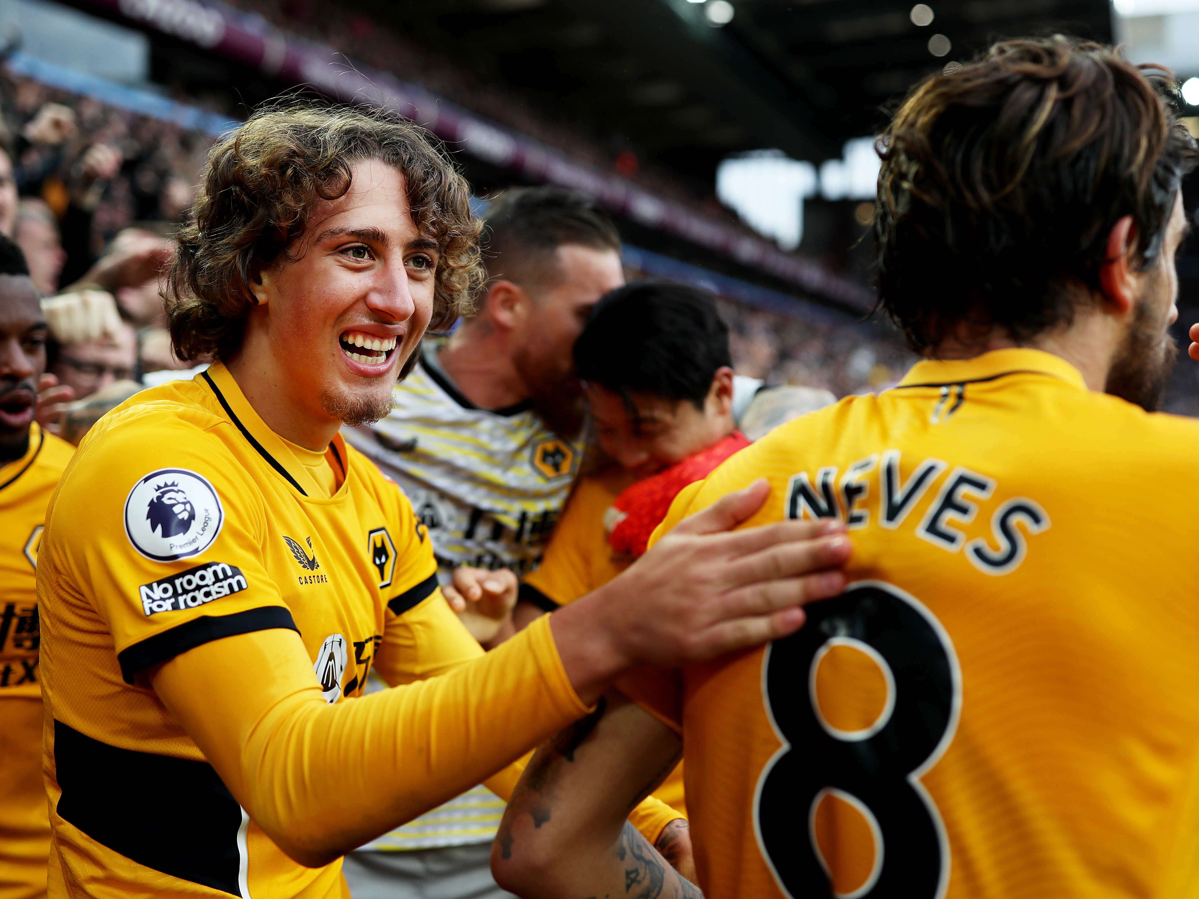 Supporting image for story: Fabio Silva to join Wolves team-mates for Portugal training camp
