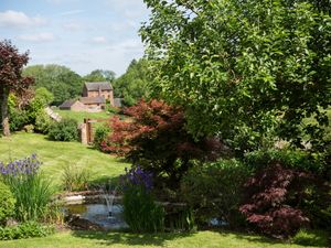 Supporting image for story: Gardens open to visitors for charity