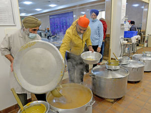 Supporting image for story: Cost of living crisis: Temple proud to feed those in need despite rising costs