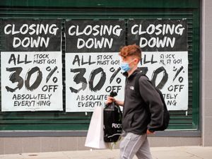 Supporting image for story: Shoppers ‘expected’ to wear masks after legal requirement ends on Monday