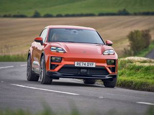 Porsche Macan Electric Turbo