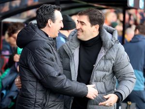 Supporting image for story: Andoni Iraola: ‘Over-achieving’ Aston Villa will find it difficult to win title