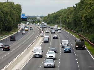 Supporting image for story: How dangerous are smart motorways?