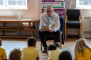 Mayor of the West Midlands Richard Parker reads ‘Auntie Duck’ to pupils at Corngreaves Academy