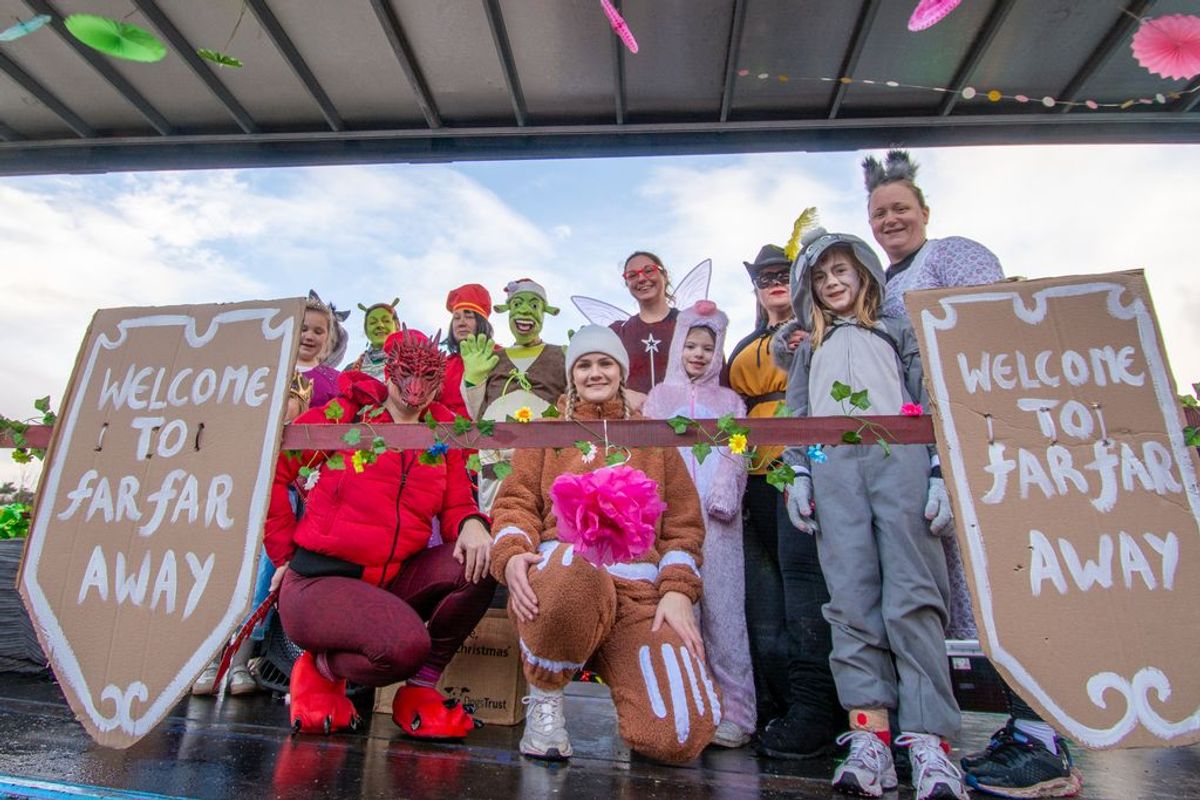 Santa, Shrek and Minions take to the streets of Oswestry as thousands enjoy Christmas parade