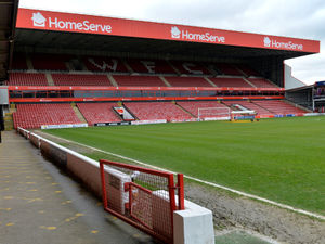 Supporting image for story: Walsall in talks to sign midfielder Jack Earing