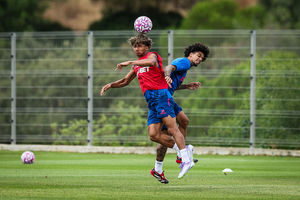 Pedro Lima (L) and Ki-Jana Hoever (R)during the Wolverhampton Wanderers Pre-Season Training Session on July 12, 2025 in Loule, Portugal. (Photo by Wolverhampton Wanderers FC/Wolves via Getty Images)