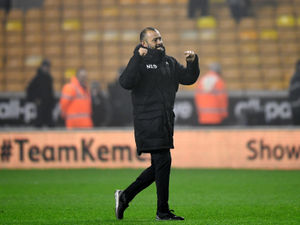 Supporting image for story: Nuno hails unsung Wolves heroes