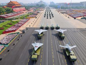 Supporting image for story: Russia helping China prepare for potential invasion of Taiwan, says think tank