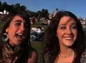 Supporting image for story: Crowds flock to indie Sunday show