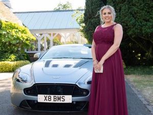 Supporting image for story: Prom students celebrate in style