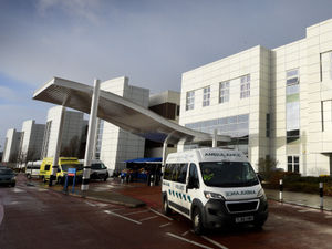 Supporting image for story: Russells Hall Hospital told to look at nurse obesity