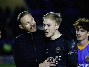 Supporting image for story: 'A dominant character' - Gavin Cowan hails impact of Shrewsbury Town goalkeeper Matt Cox