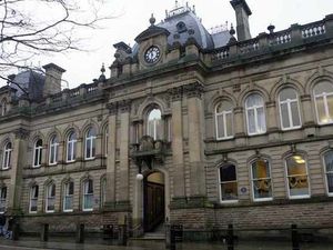 Supporting image for story: Stourbridge gardener fined for not completing job and blocking driveway with skip