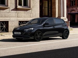 Supporting image for story: Hyundai i20 and Bayon hatchbacks get revised trim levels