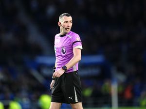 Supporting image for story: Chris Kavanagh will not referee top-flight game this weekend after FA Cup errors