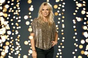 Supporting image for story: Zoe Ball fills Claudia Winkleman's eyeliner well