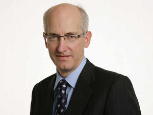 Supporting image for story: 35 HS2 bosses earn more than Prime Minister David Cameron