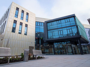 Supporting image for story: College unveils suite of new HE programmes in parnership with UK's largest awarding body