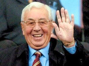 Supporting image for story: When Aston Villa's Deadly Doug Ellis had Franz Beckenbauer in his sights