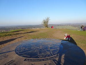 Kinver. (Photo: Gordon Griffiths, CC BY-SA 2.0 via Wikimedia Commons)