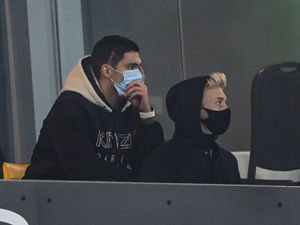 Supporting image for story: Wolves striker Raul Jimenez has made another 'amazing' step, says Nuno