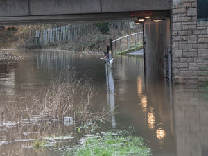 Floods in and around Stafford (photos by Ian Knight / Z70 Photography)