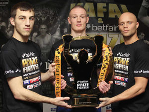 Supporting image for story: Prizefighters get ready for a shot at stardom
