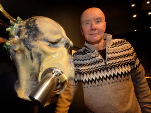 Supporting image for story: An intriguing insight into the mind of a writer