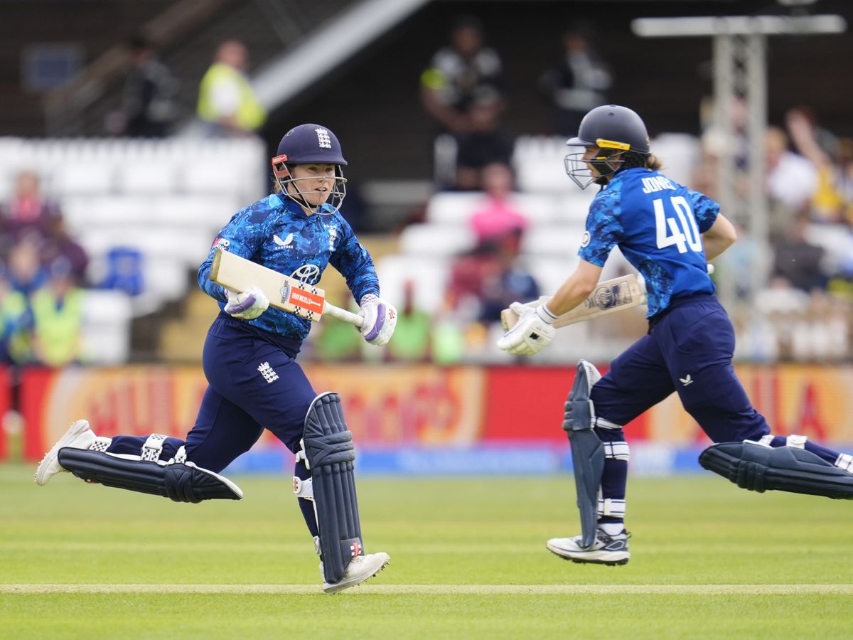 Tammy Beaumont loving life at the top of the England order with Amy Jones