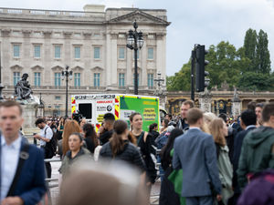 Supporting image for story: More than 400 mourners given "care" by St John Ambulance since Queen's death