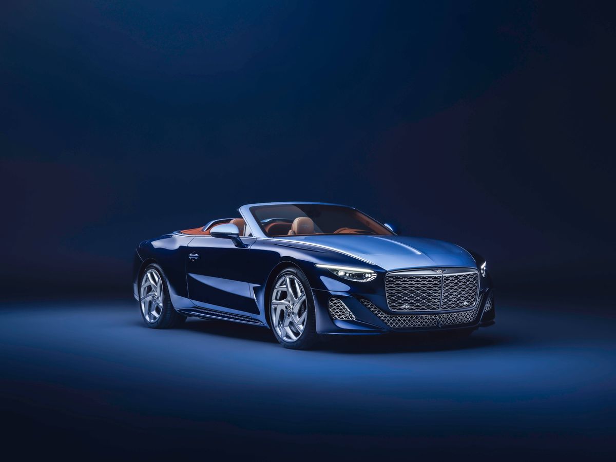 Bentley reveals exclusive one-off Batur Convertible 4