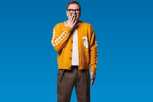 Comedian Alan Carr will be returning to Shrewsbury with his new comedy tour - with tickets going on sale this week