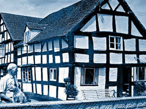 Supporting image for story: Pictures from the Past - 09 March