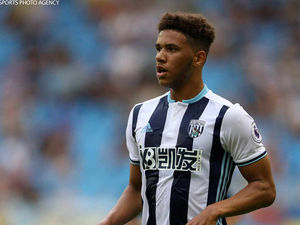 Supporting image for story: Paul Hurst hoping new signing Tyler Roberts can add goals to Shrewsbury Town squad
