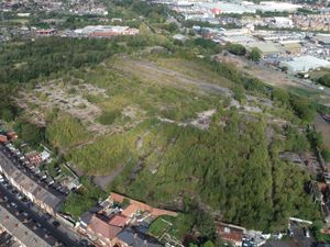 Supporting image for story: Work to finally start on homes at derelict Walsall Caparo site 