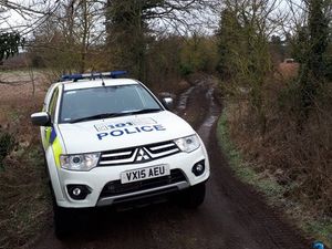 Supporting image for story: Police take action over driver using country lanes as 'entertainment'