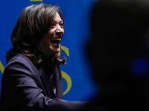 Supporting image for story: Kamala Harris leaves door open for 2028 US presidential run