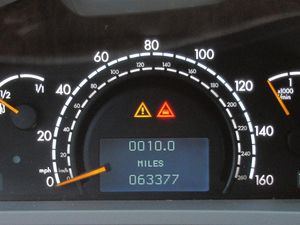 Supporting image for story: One in 10 motorists ‘driving with warning light on dashboard’