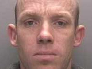 Supporting image for story: Pole living with partner and child wed Indian student in sham marriage