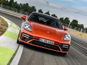 Supporting image for story: New Porsche Panamera arrives with enhanced performance and sharper looks