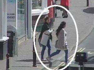 Supporting image for story: CCTV images released after bogus charity collectors steal money from pensioner in Oswestry 
