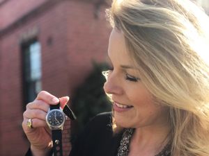 Supporting image for story: TV antiques experts raise £700 for Whitchurch hall repairs 