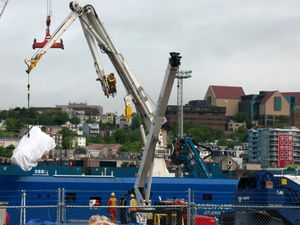 Supporting image for story: Mission specialist for Titan submersible owner to give evidence