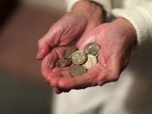 Supporting image for story: ‘Lessons to learn’ from winter fuel payments U-turn